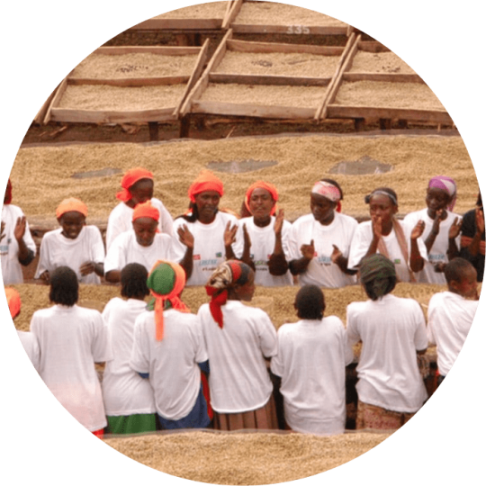 ΣΤΗΡΙΖΟΥΜΕ ΤΙΣ ΓΥΝΑΙΚΕΣ ΣΤΗ ΡΟΥΑΝΤΑ