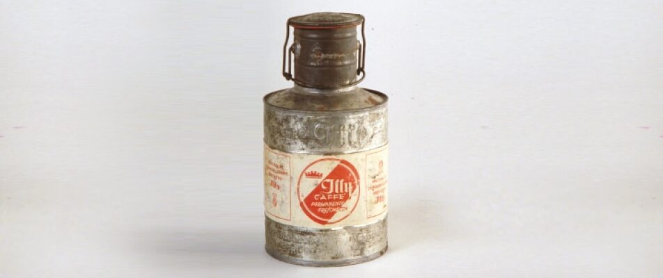 1934: PRESSURISATION